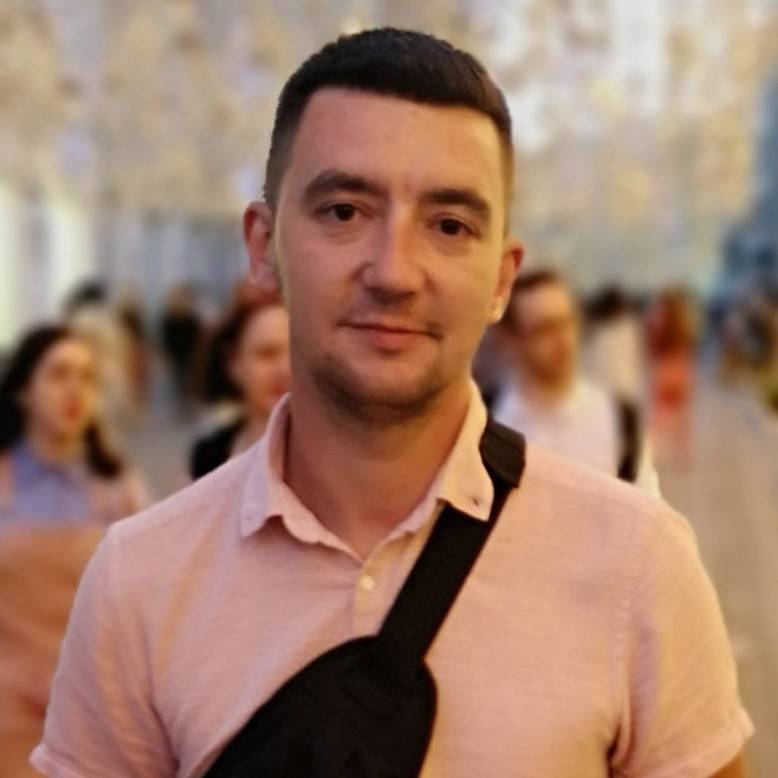 Сергей Приварский