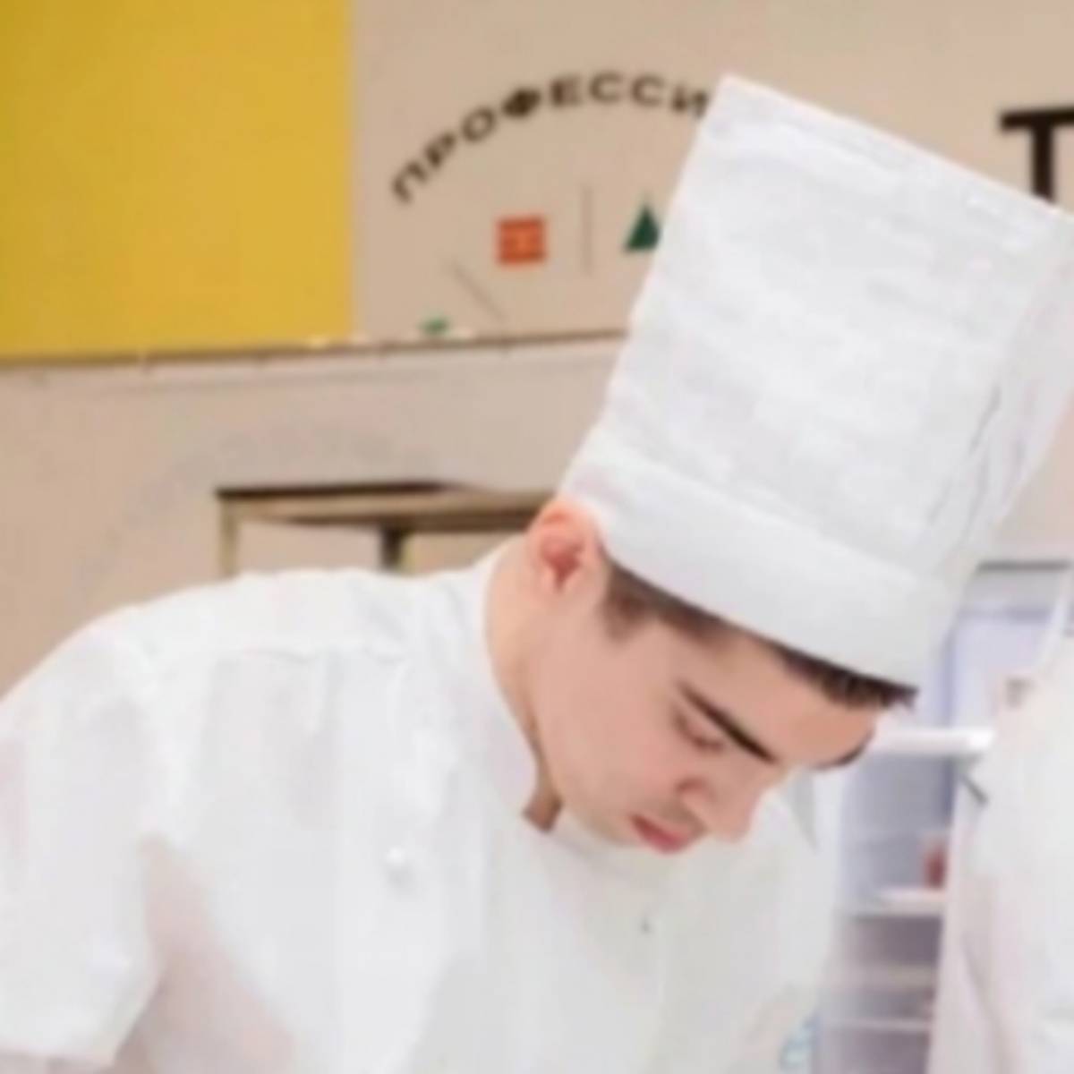 Aleksandr Lysenko | Сетка — социальная сеть от hh.ru