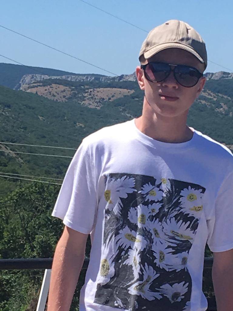 Даниил Кладов