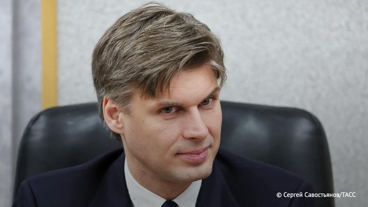 Почему поздно об этом заговорили? 🤯
❗️В России скоро появится собственный терминал спутниковой связи, аналогичный Starlink, заявил глава "Роскосмоса" Баканов. | Сетка — социальная сеть от hh.ru