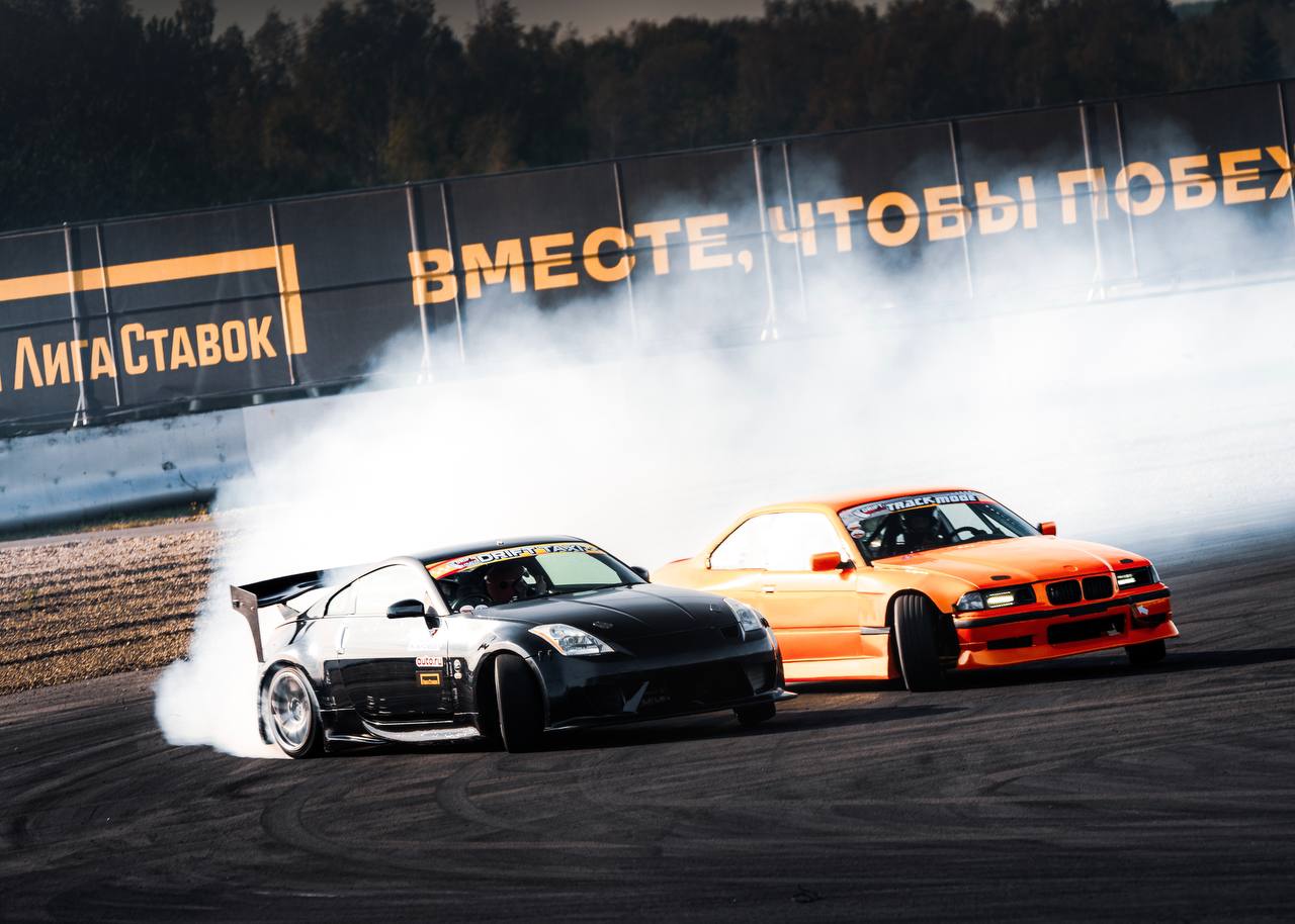 Лига Ставок привезла випов на Drift Expo 2025!
БК стала партнером фестиваля на автодроме Moscow Raceway | Сетка — социальная сеть от hh.ru