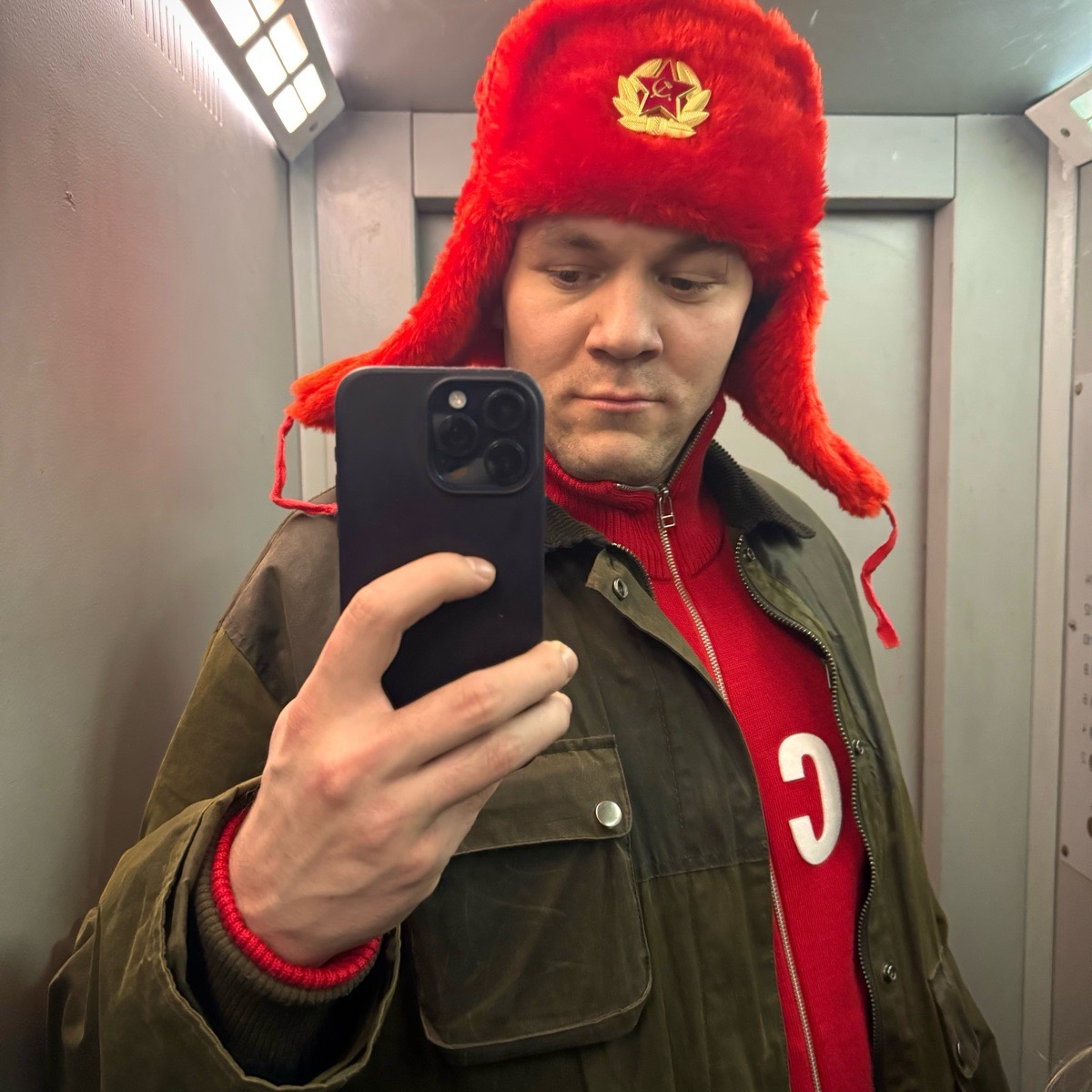 Макар Гагарин | Сетка — социальная сеть от hh.ru