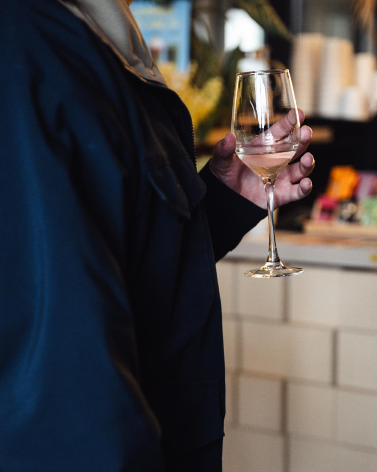 Партнёр, который мягко провёл по всем стадиям wine-доппинга | Сетка — социальная сеть от hh.ru