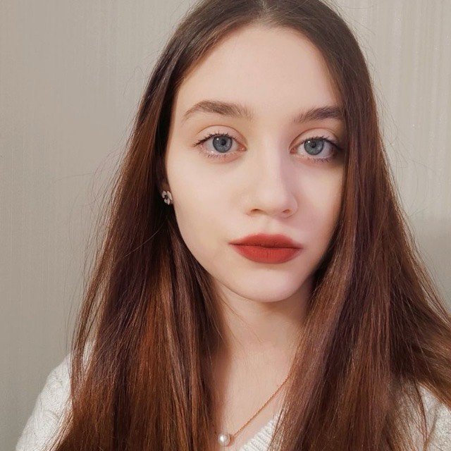 Анна Симахина
