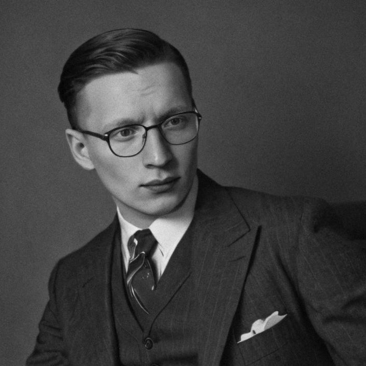Илья Нечаев