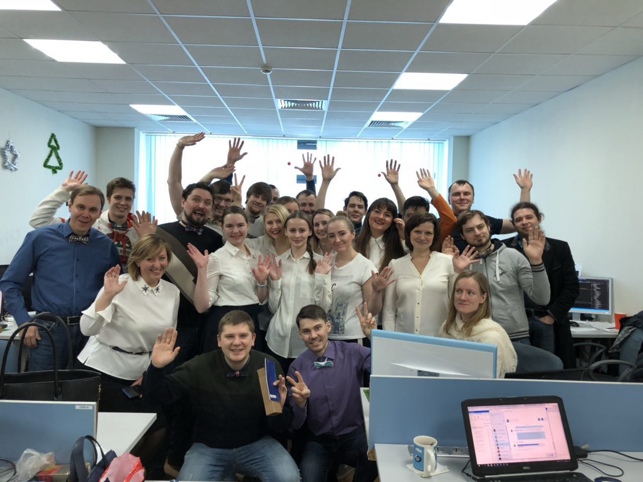 Чтобы стать крутым, нужно пройти через огонь, воду и …
Agile с заказчиком, у которого на слово «ТЗ» начинается аллергия😅 Огонь – это когда тебе в понедельник показывают прототип, во вторник требуют вы... | Сетка — социальная сеть от hh.ru