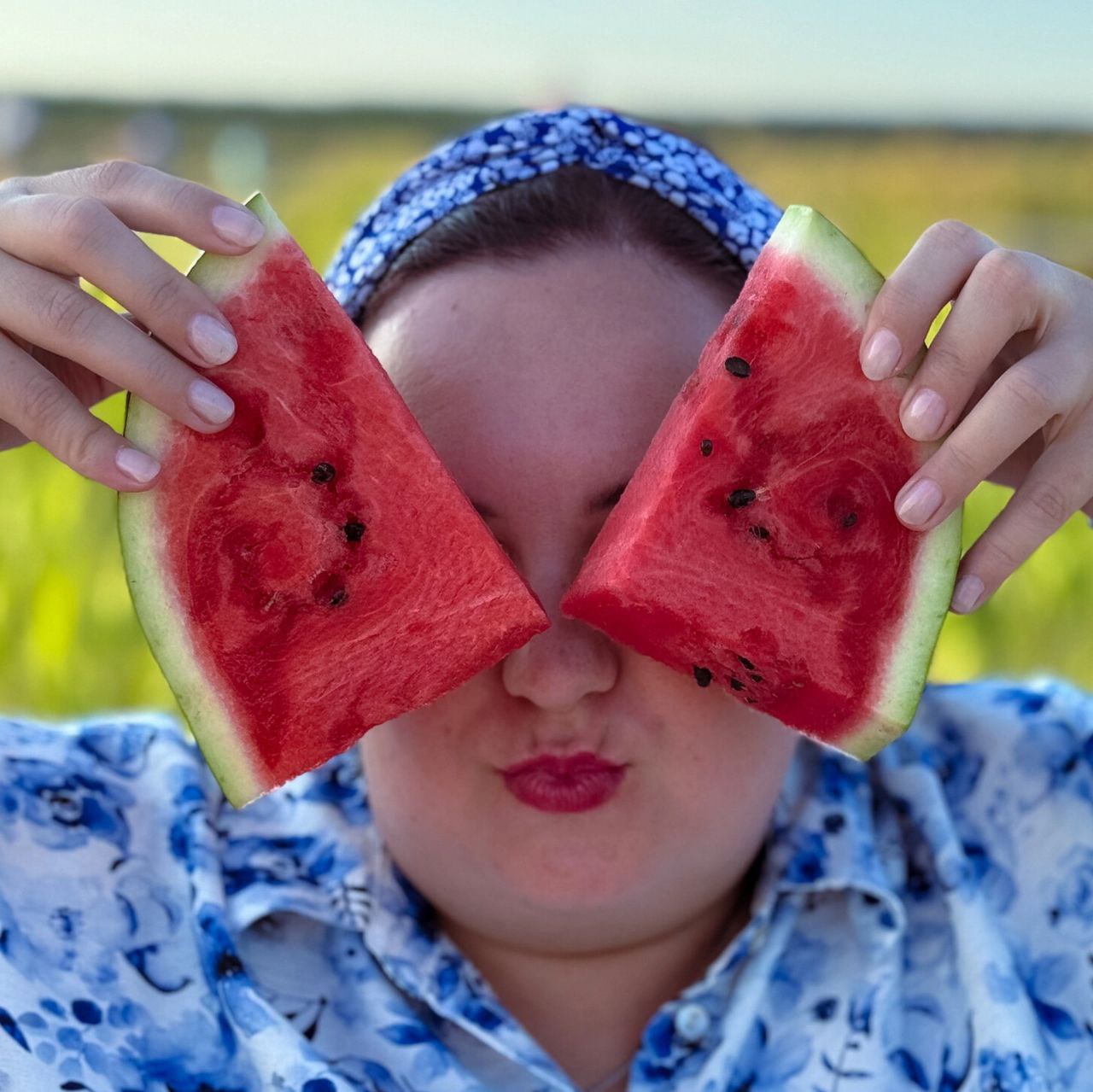 🔥 ТАРГЕТ ИЛИ ОРГАНИКА? ГДЕ ДЕНЬГИ ГОРЯТ, А ГДЕ — РАБОТАЮТ
Сегодня разберём больную тему: куда лить бюджет — в таргетированную рекламу или в органический контент? 🤯
Я видела, как бизнесы теряли тысячи,... | Сетка — социальная сеть от hh.ru