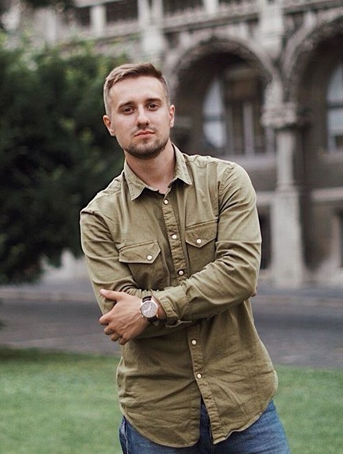 Артём Замудряков | Сетка — социальная сеть от hh.ru