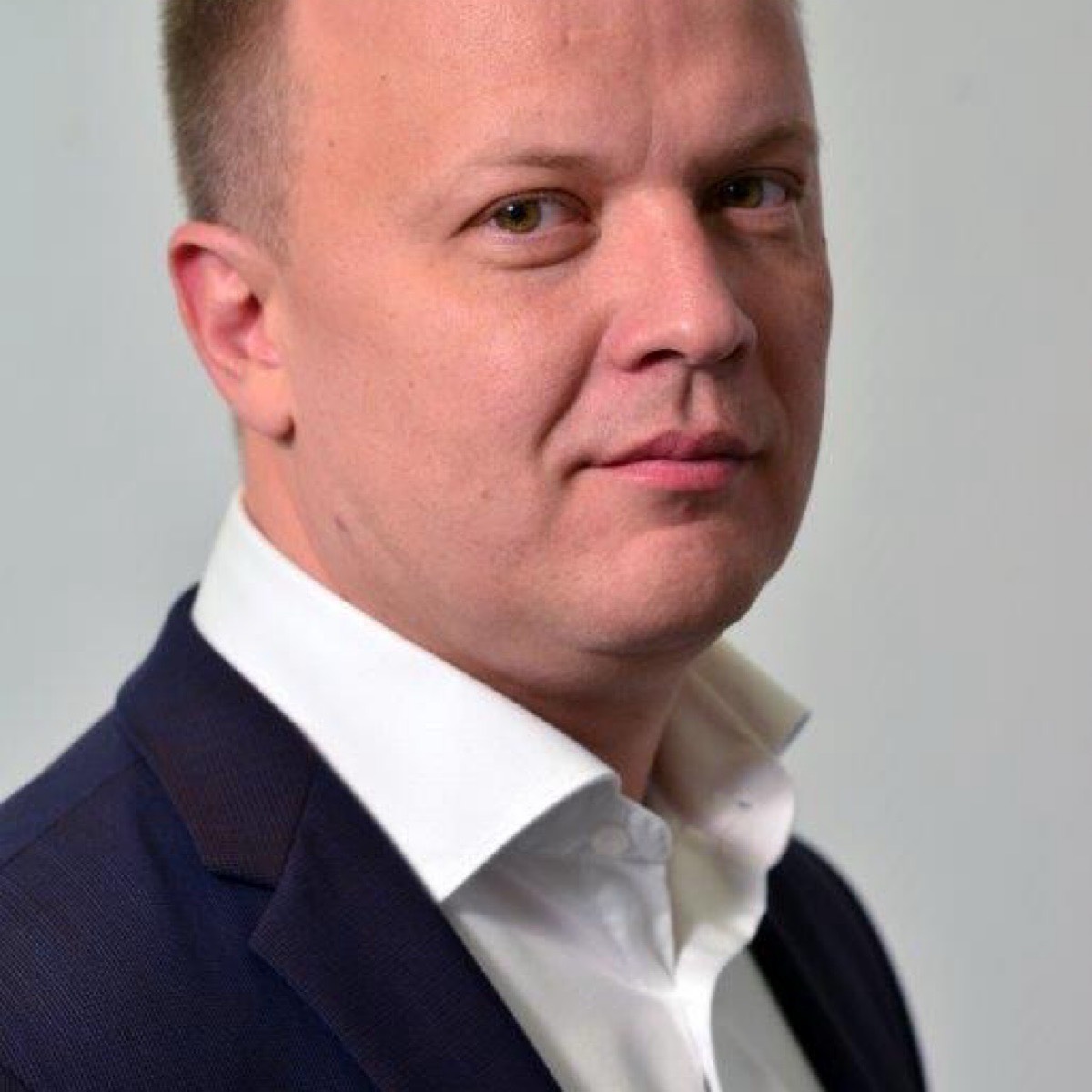 Сергей Грачев | Сетка — социальная сеть от hh.ru