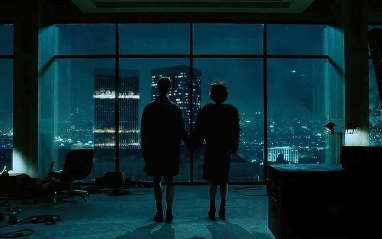Канал наших друзей для тех, кто ищет хорошее кино: ( 🎬
Там вы найдете обзоры на фильмы, с описанием их плюсов и минусов, атмосферы и настроения, что поможет вам выбрать что-то действительно стоящее | Сетка — социальная сеть от hh.ru