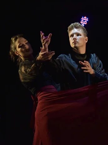 🎭Спектакли, концерты и мастер-классы в рамках Международного фестиваля театральных школ
20-28 сентября
Примут участие коллективы из России, Белорусии, Ирана, Индии, ОАЭ, Китая, Индонезии и ЮАР
Подробн... | Сетка — социальная сеть от hh.ru
