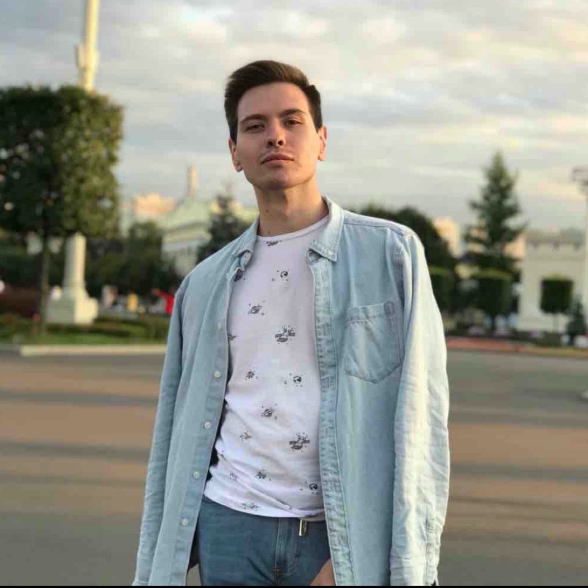 Владислав Фроленков