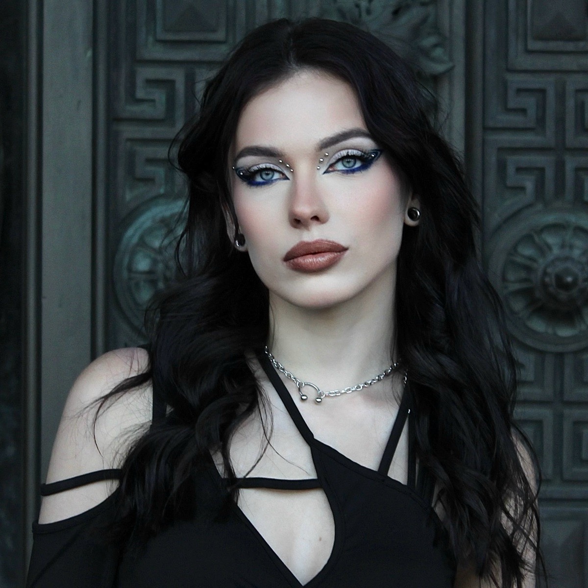 Арина Комарова