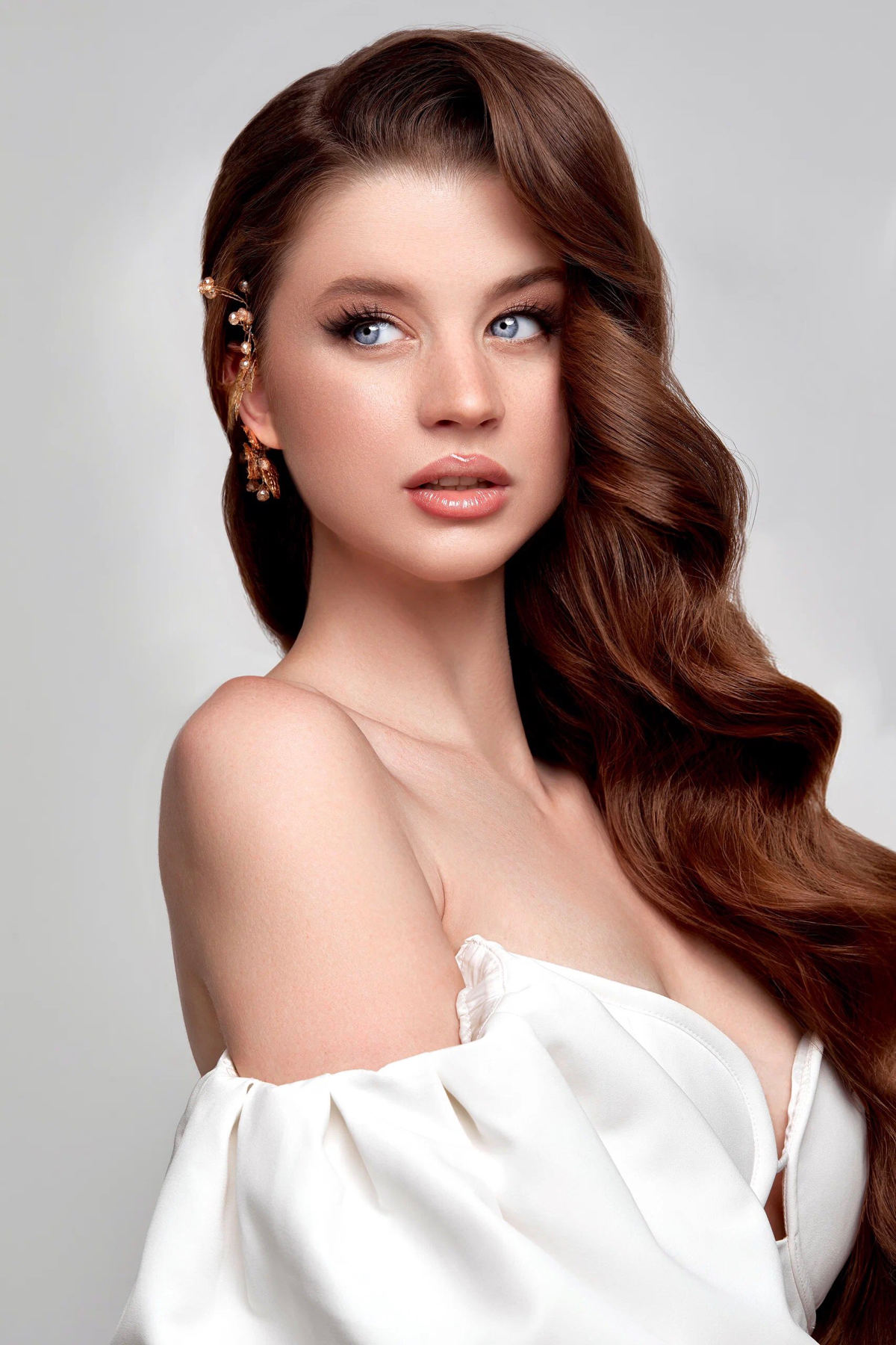 MOEVIR | ᴍᴀɢᴀᴢɪɴᴇ ᴀᴜɢᴜsᴛ ɪssᴜᴇ ₂₀₂₄ | Сетка — социальная сеть от hh.ru