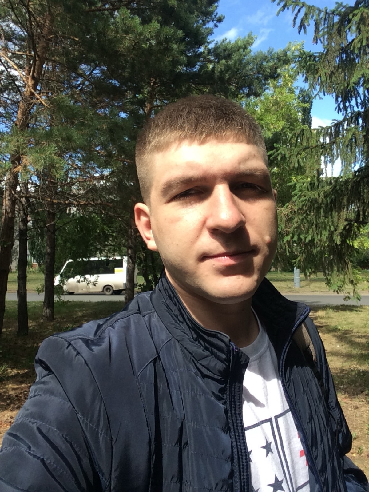 Павел Бронзов