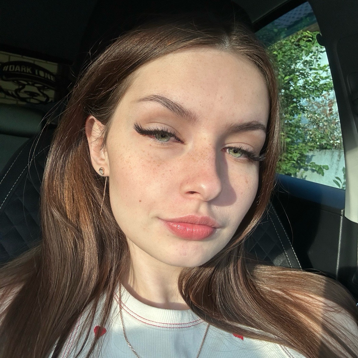 Алёна Лобанова