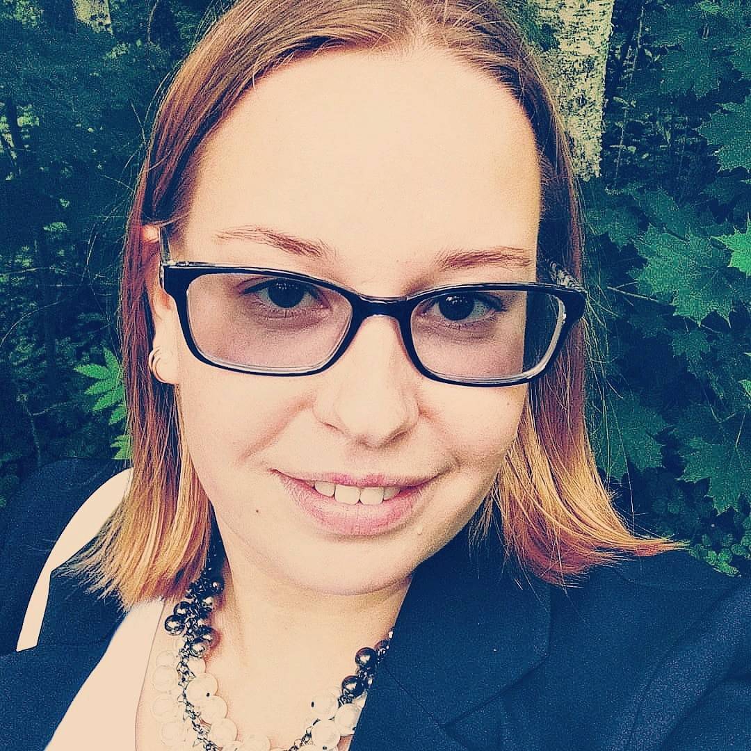 Ксения Толчельникова
