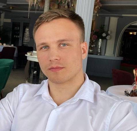 Роман Красиков | Сетка — социальная сеть от hh.ru