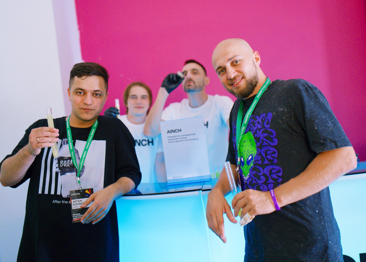 Всё-таки лечу на BOOST 🥂
Мне человек 15 за последний месяц написали вопросы про то, лечу ли я, стоит ли лететь и так далее)
По итогу сегодня решилось — лечу | Сетка — социальная сеть от hh.ru