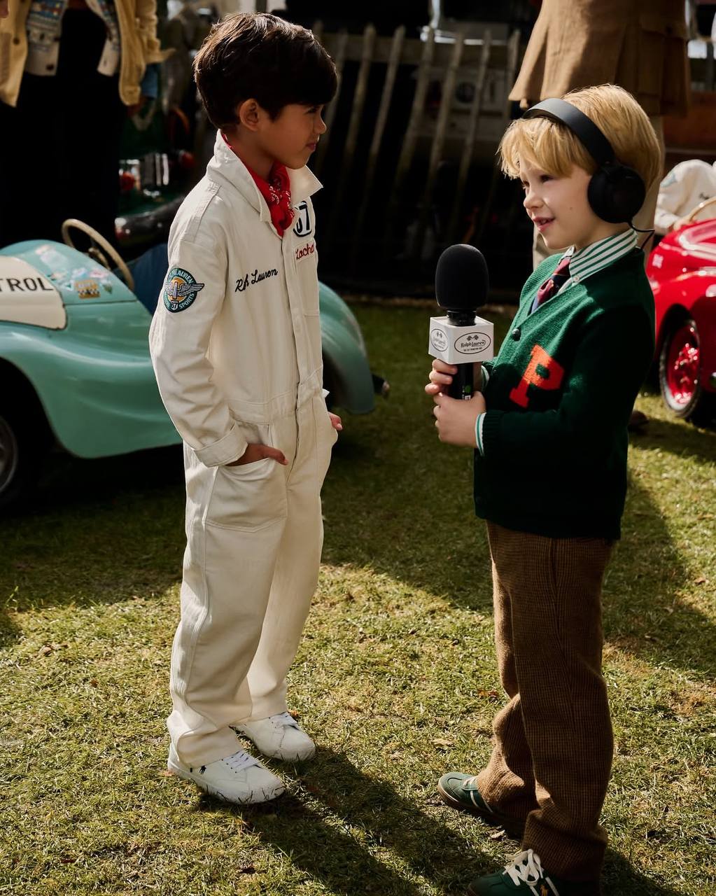 #Артем Элита.
Goodwood Revival – трехдневная гонка на ретро-автомобилях и традиционное развлечение британского эстеблишмента | Сетка — социальная сеть от hh.ru