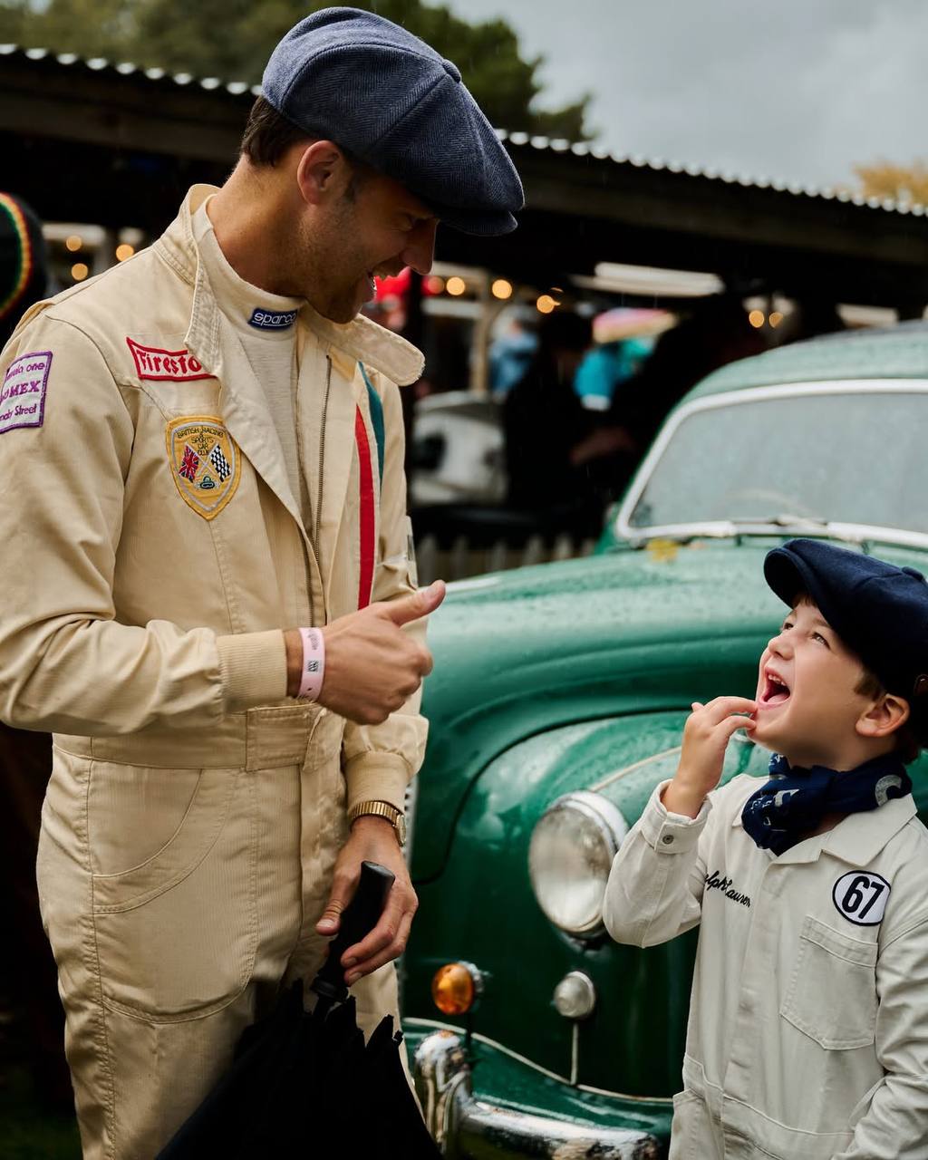 #Артем Элита.
Goodwood Revival – трехдневная гонка на ретро-автомобилях и традиционное развлечение британского эстеблишмента | Сетка — социальная сеть от hh.ru