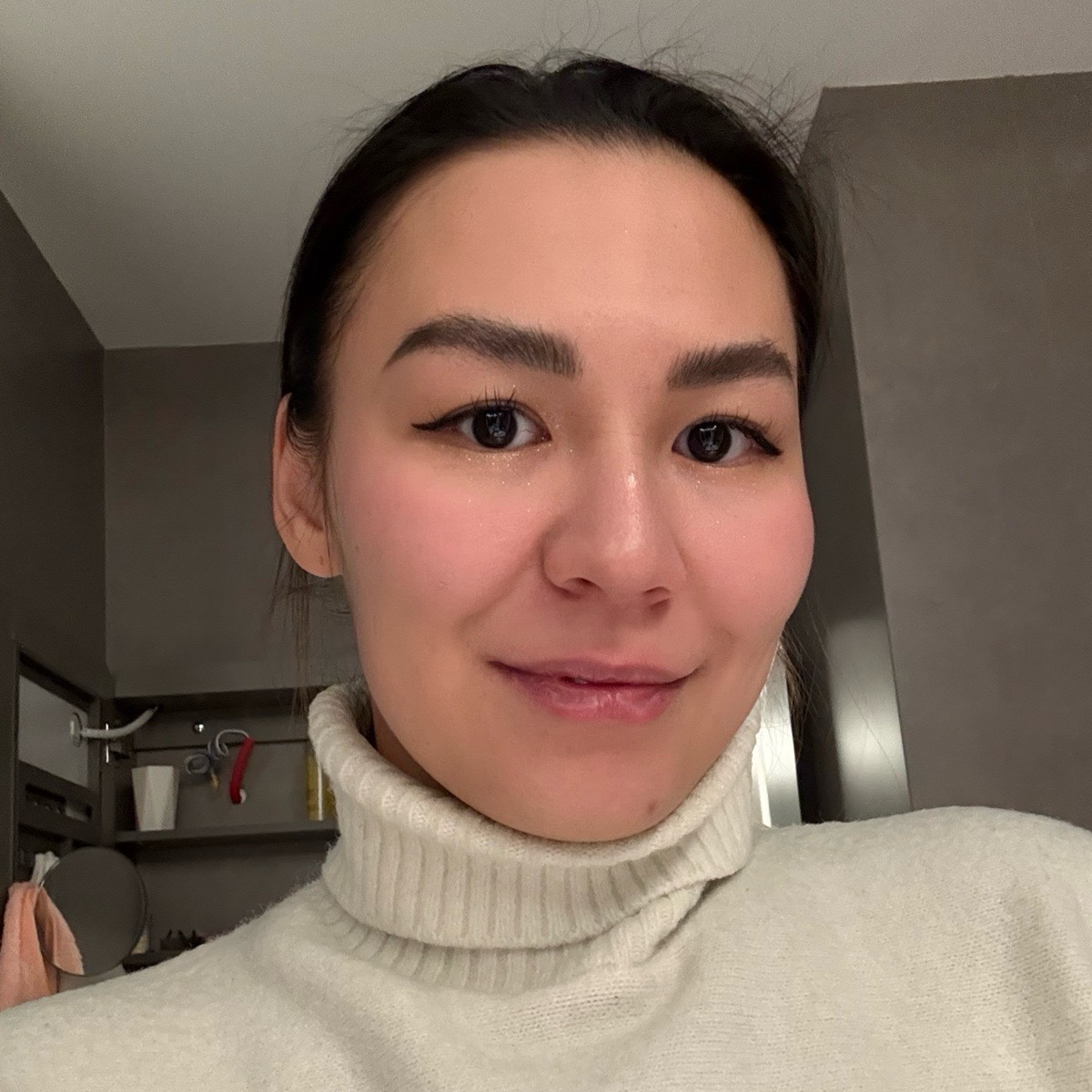 Надира Есполова