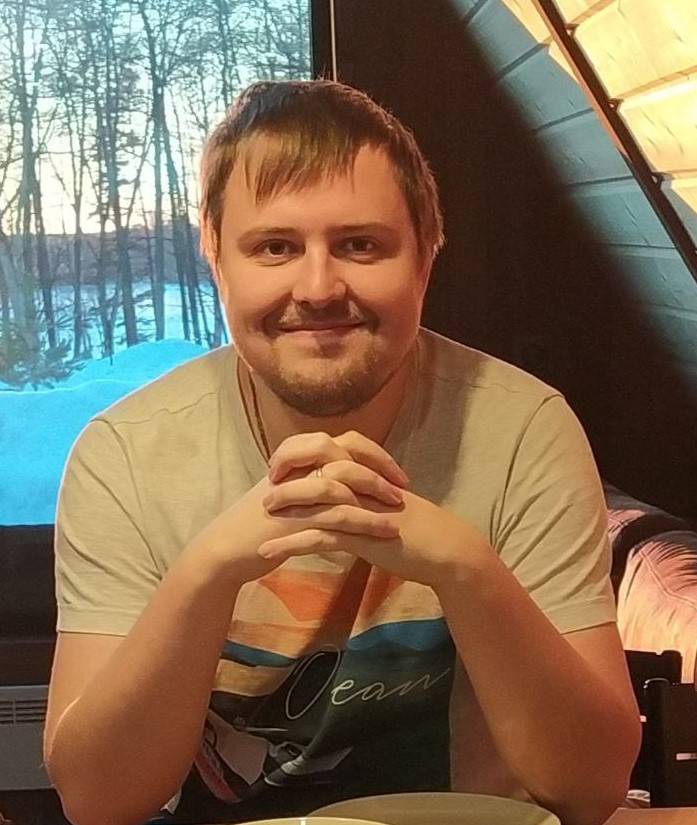 Евгений Иванов
