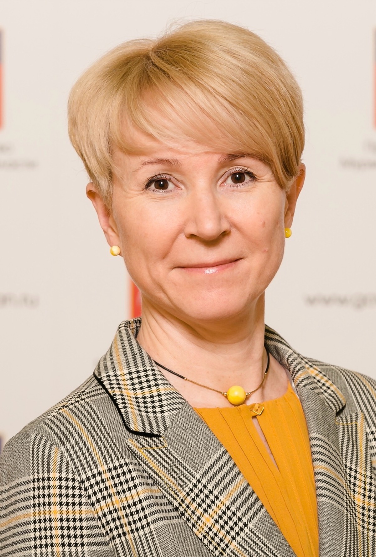 Вера Леонова