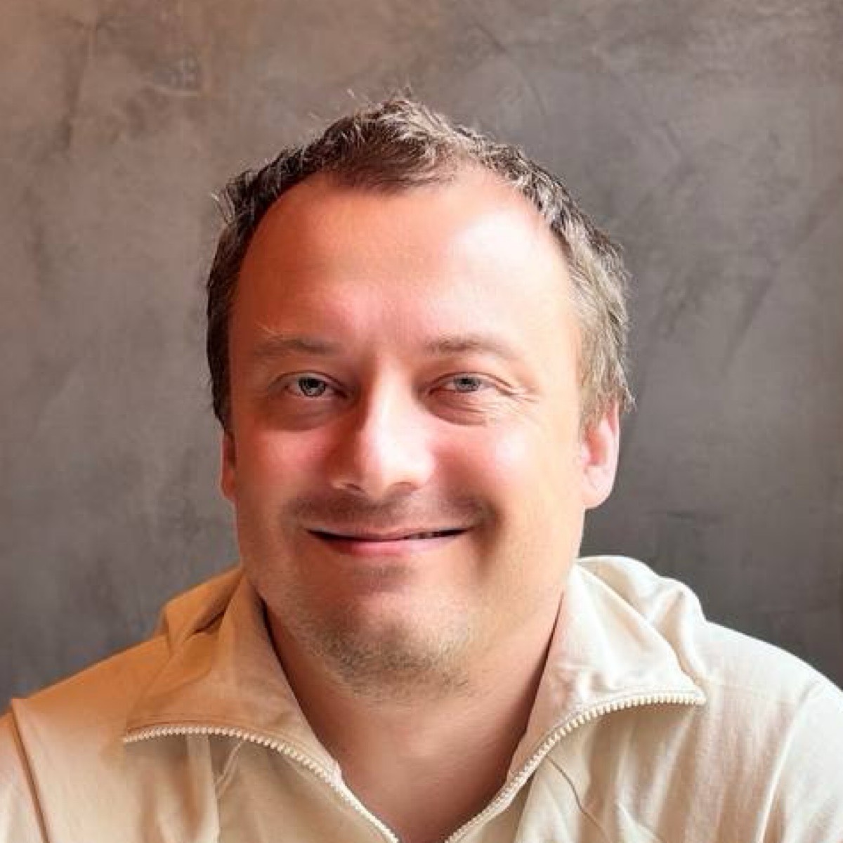 Артем Селифанов