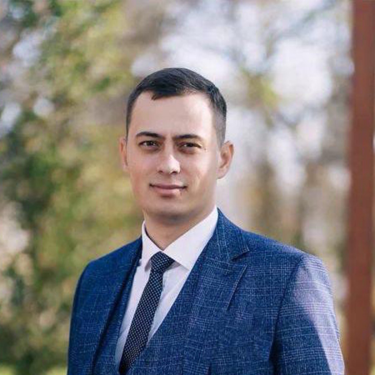 Антон Долгополов