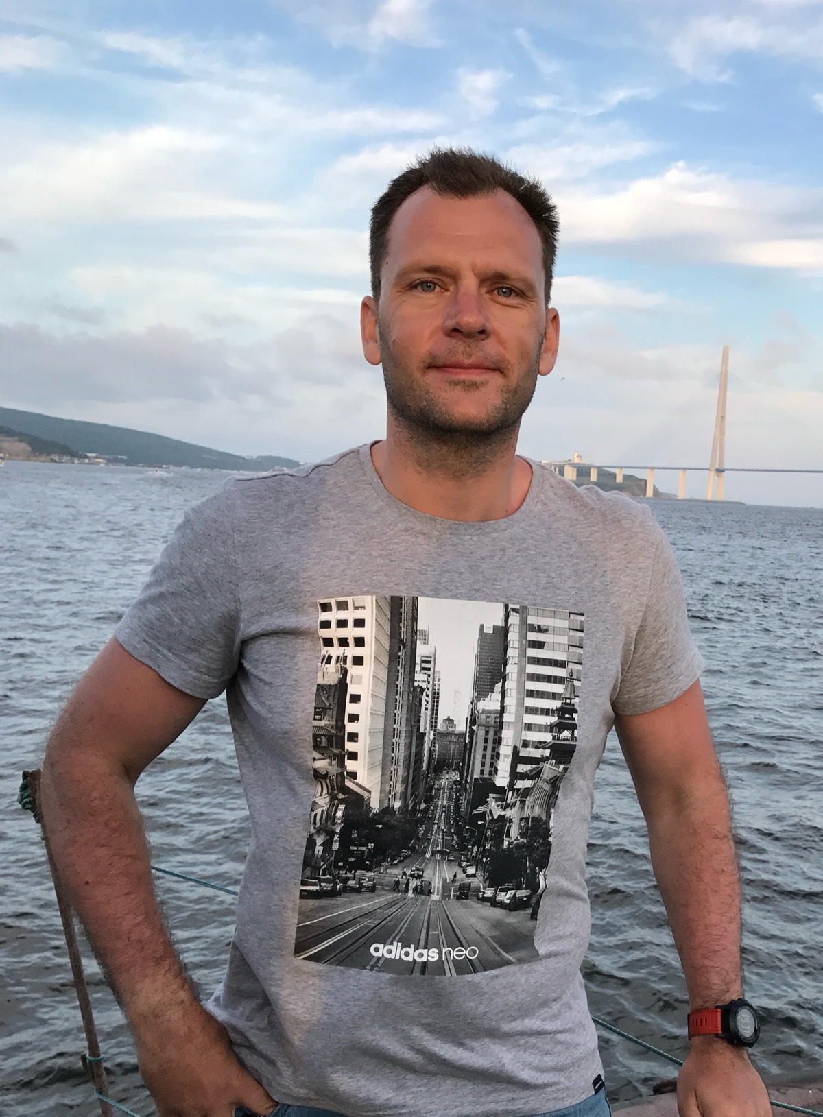 Павел Бондарчук