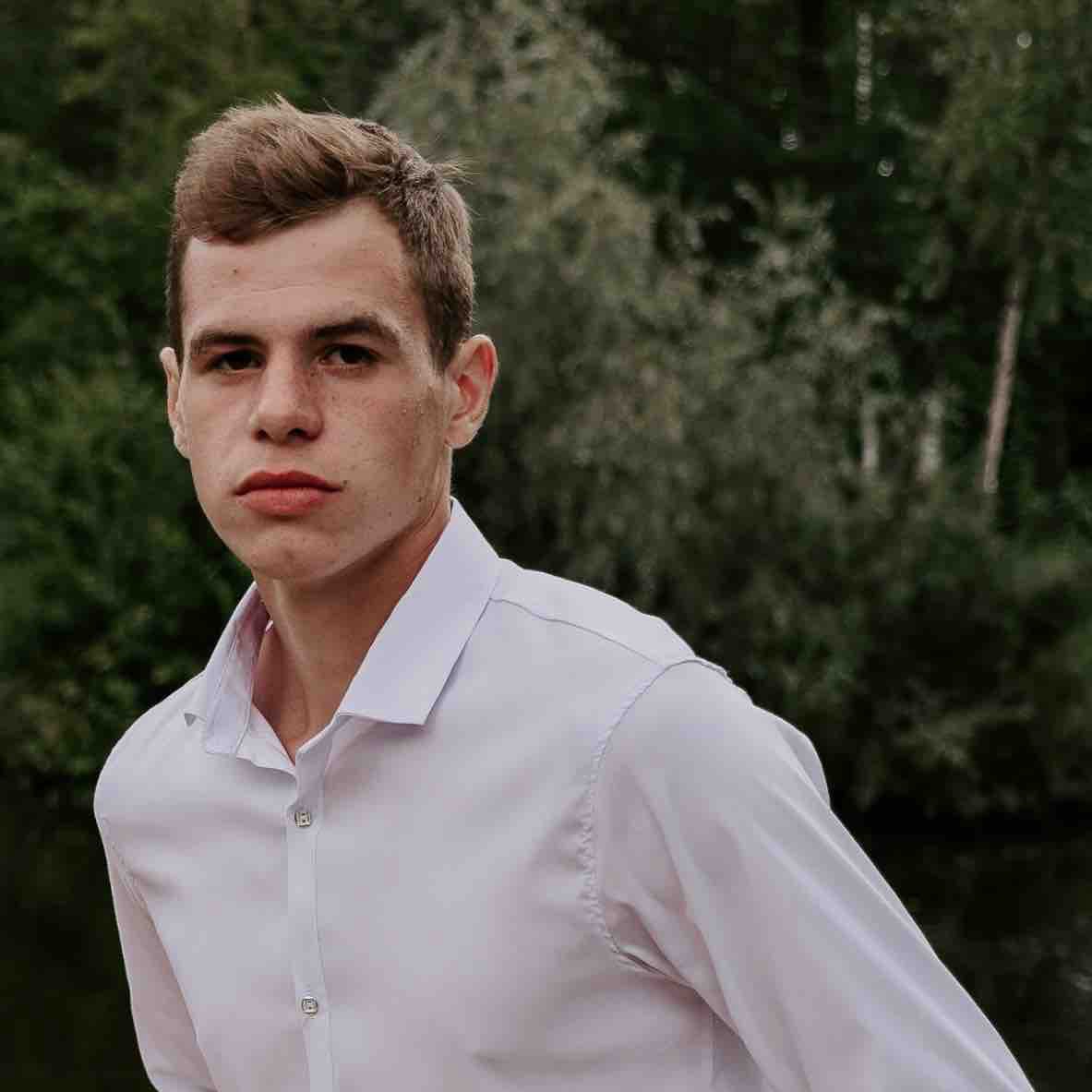 Дмитрий Жилкин