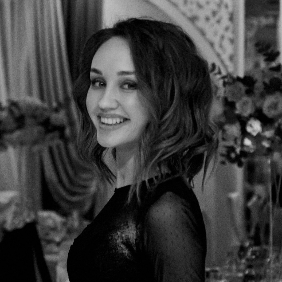 Елена Костенко | Сетка — социальная сеть от hh.ru