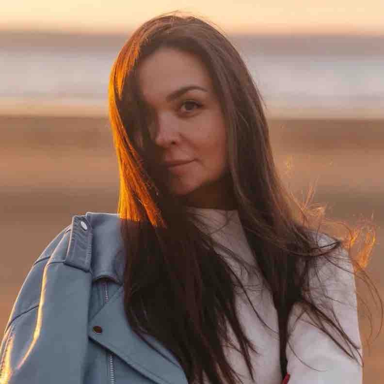 Регина Плотникова | Сетка — социальная сеть от hh.ru