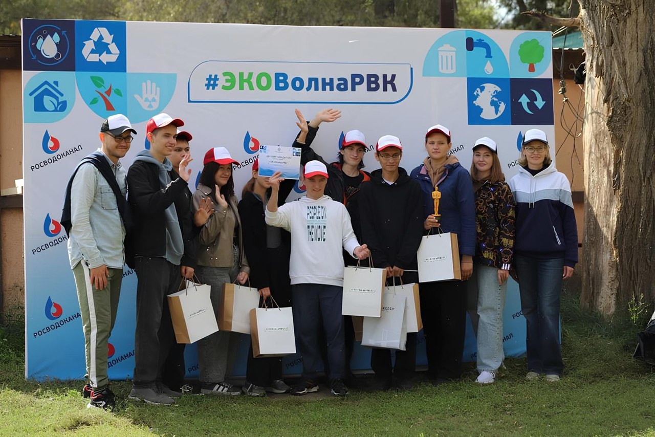 🌳 Волна изменений: ГК "Росводоканал" организовал экологическую акцию
Волонтерский экологический проект ЭКОВолна РВК 2.0 | Сетка — социальная сеть от hh.ru