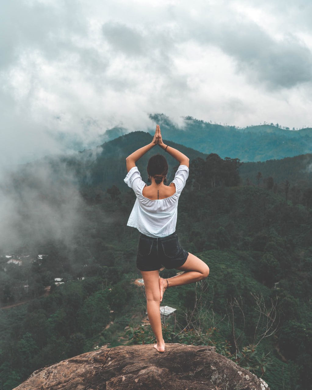 🧘🏼‍♀️Медитация Heartfulness в саду имени Н. Э | Сетка — социальная сеть от hh.ru