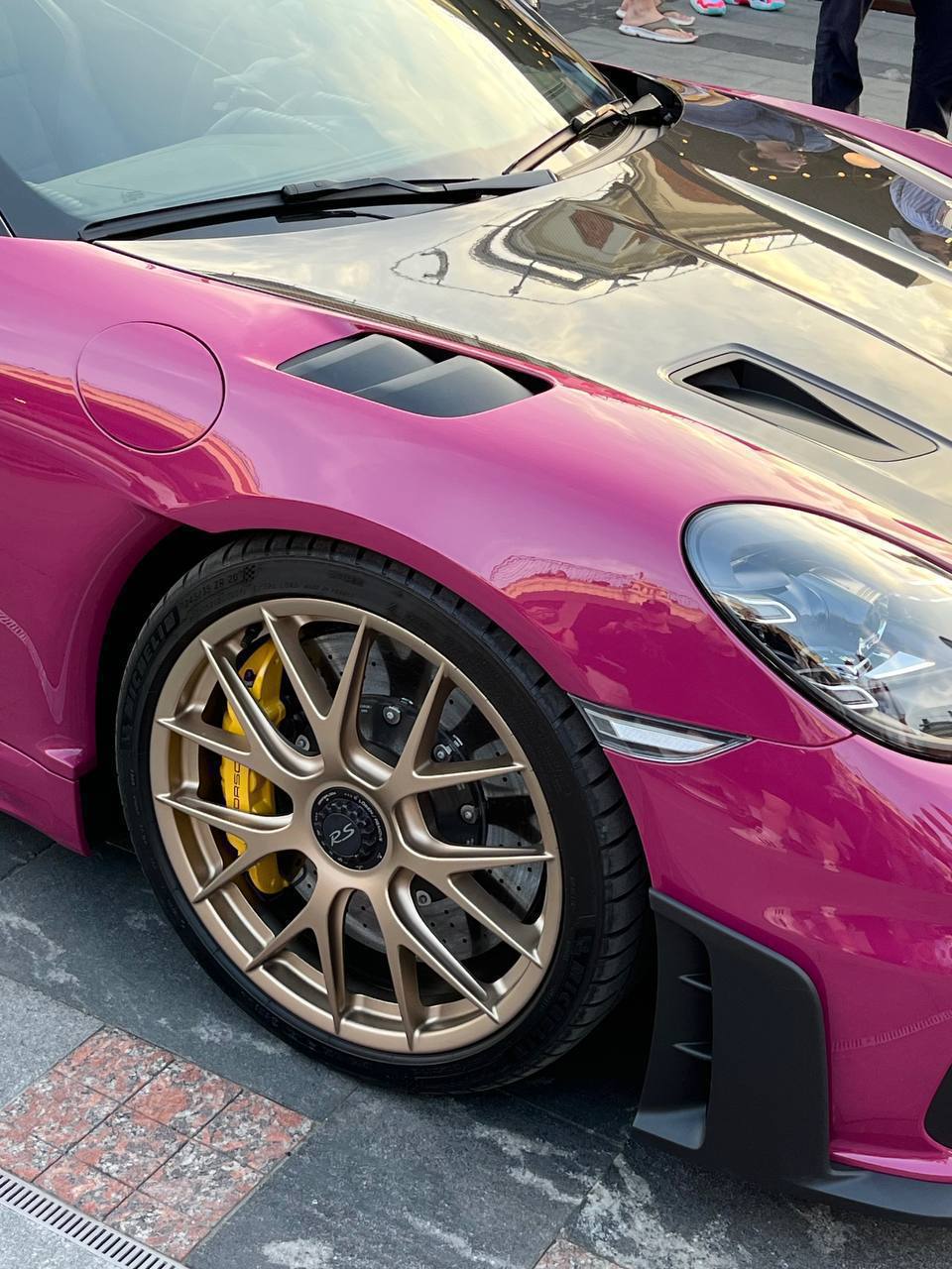 🚘Бесплатная автовыставка Porsche пройдет в Депо «Три вокзала»
26 сентября в 19:00
▫️Вход свободный
📍Новорязанская ул., 23, стр. 5, м | Сетка — социальная сеть от hh.ru