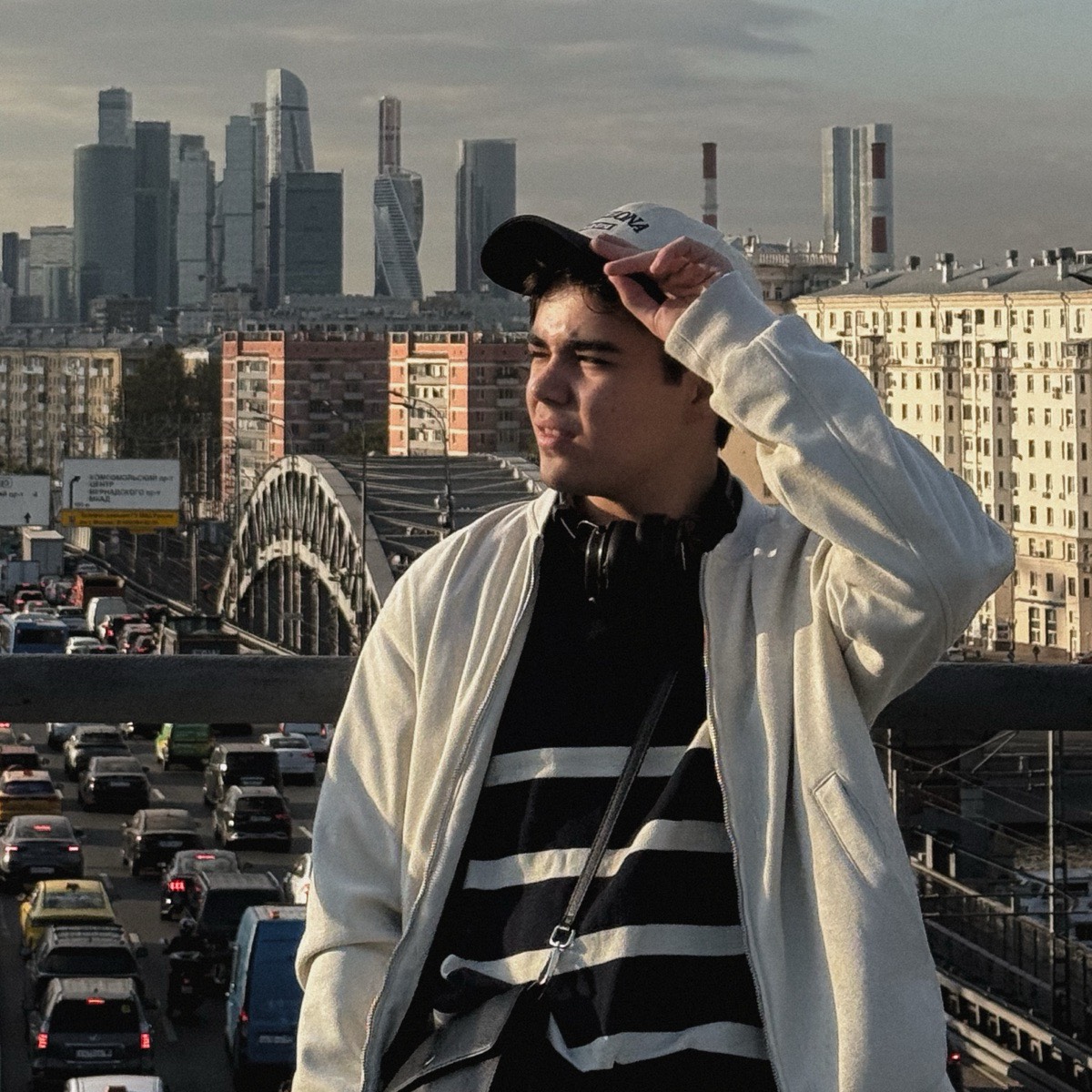 Данил Оленбург