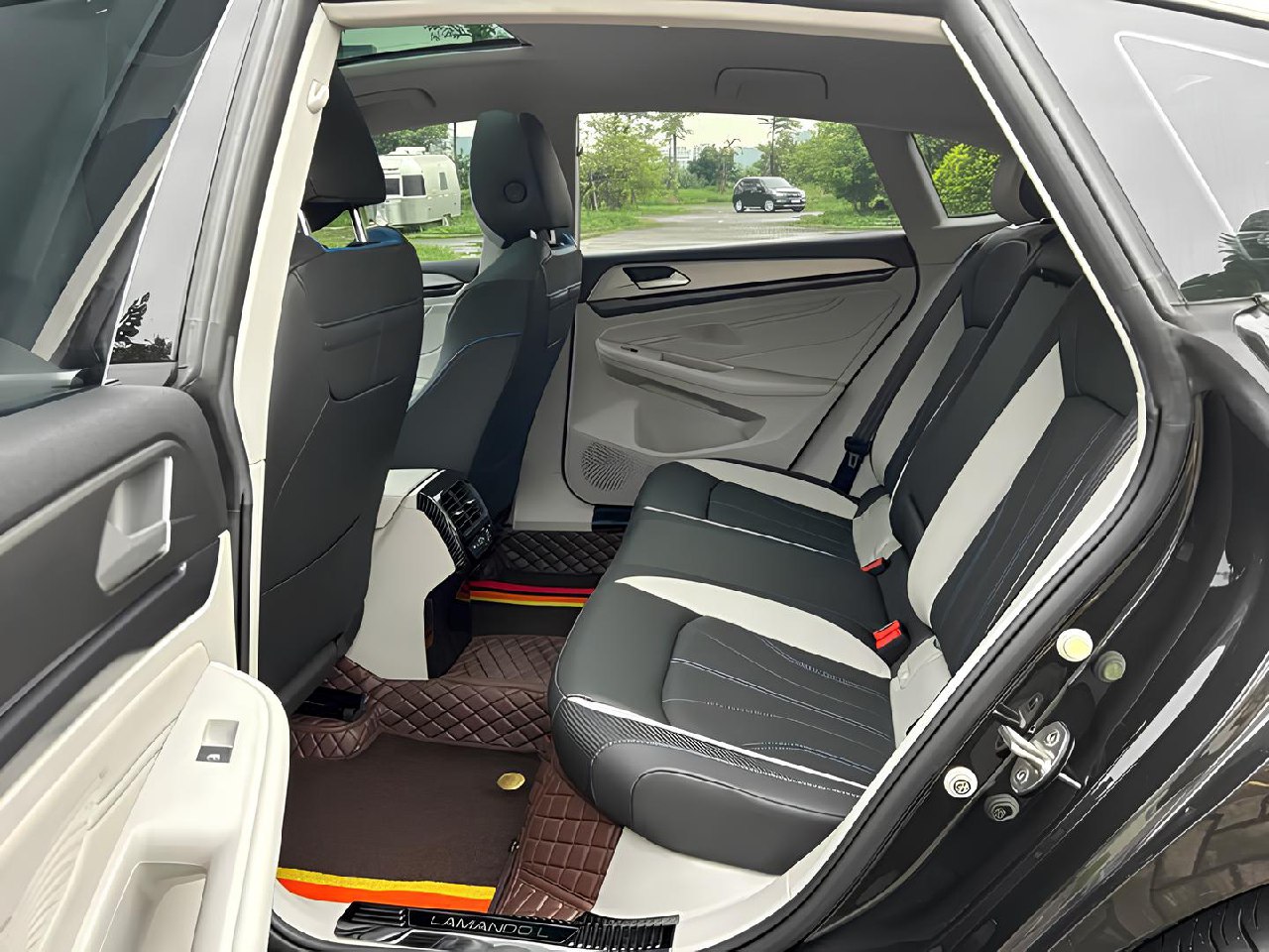 🚘 Volkswagen Lamando L
✅ 2022 год Июнь
✅ 39875 км
✅ Бензин 1.4 л • 150 л.с | Сетка — социальная сеть от hh.ru