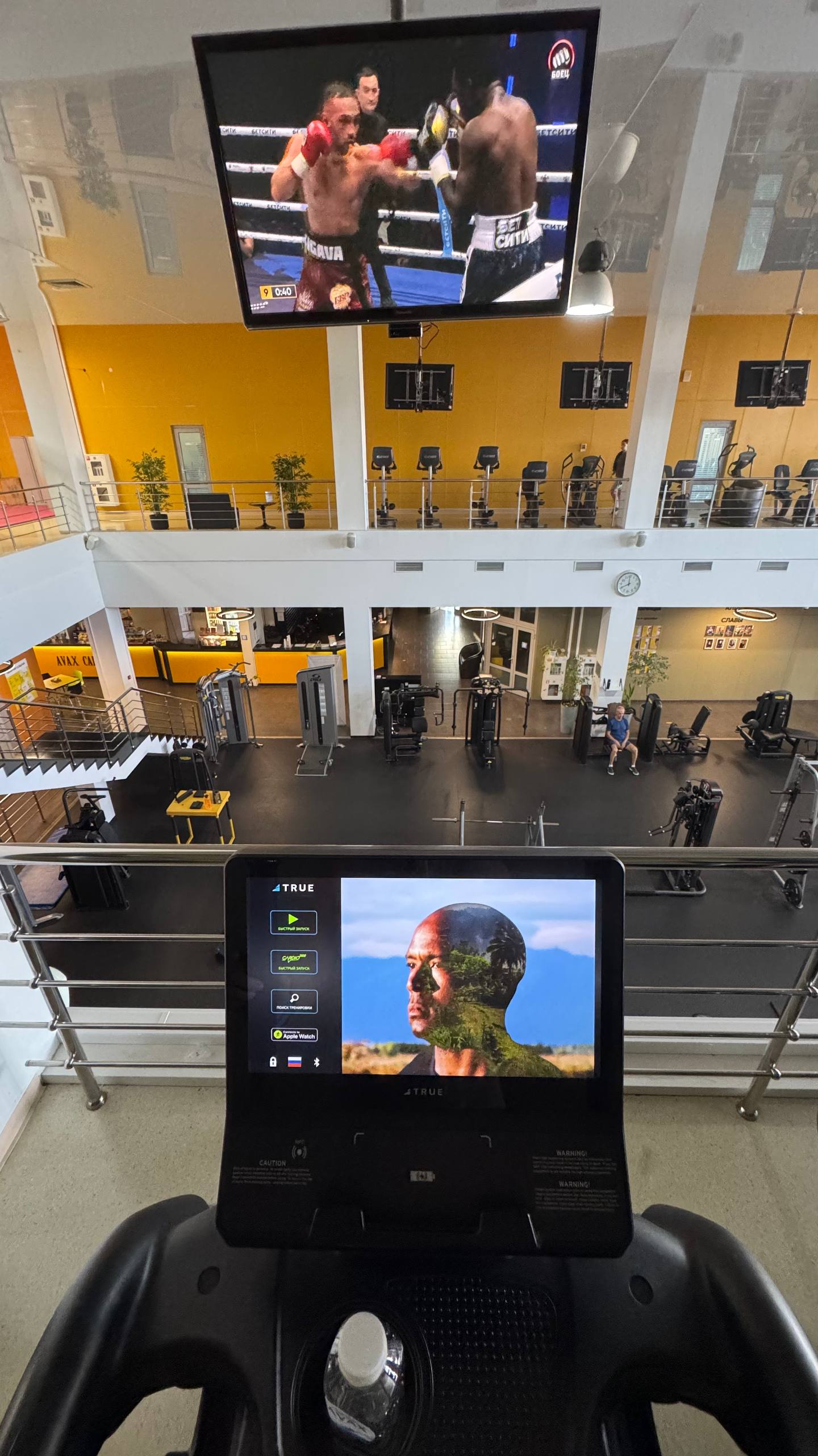 Каждый раз, когда я в двухдневной командировке выбираю заняться спортом — чувствую себя супергероем | Сетка — социальная сеть от hh.ru