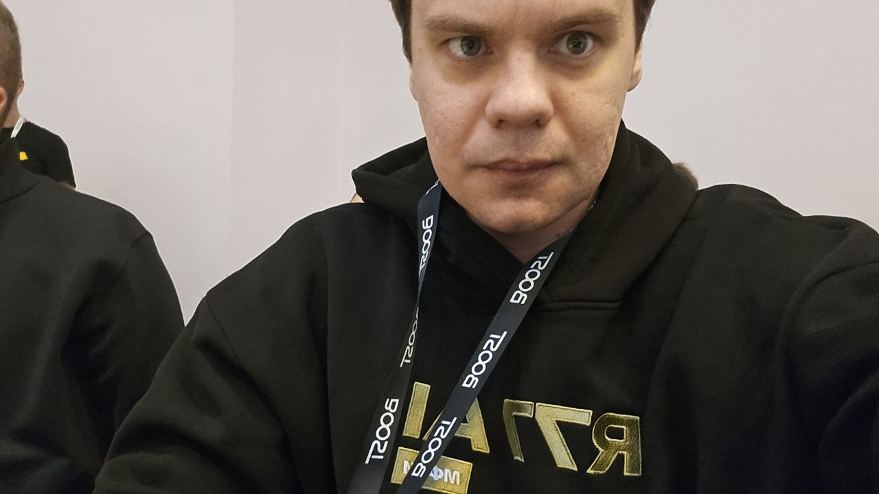 Один в мерче сижу на Boost, другие компаний своих стремаются) | Сетка — социальная сеть от hh.ru