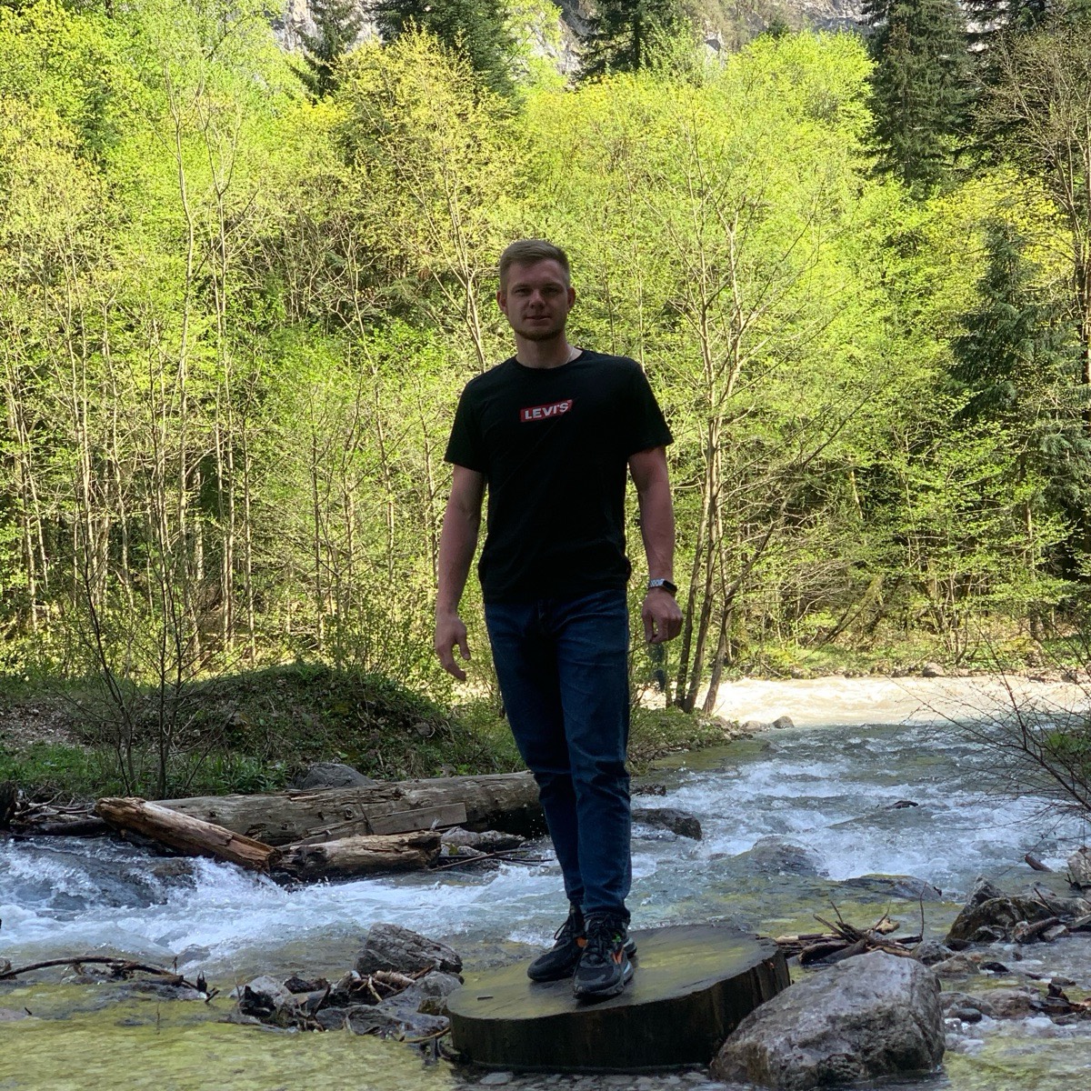 Network member avatar