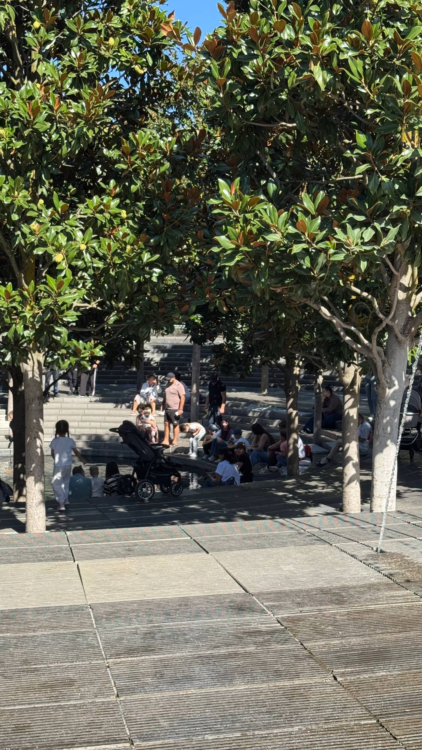 Дар Краснодару 
Москва, конечно преобразилась, но даже в ней нет такого нереального бесплатного городского аттракциона как Парк Краснодар aka Парк Галицкого | Сетка — социальная сеть от hh.ru