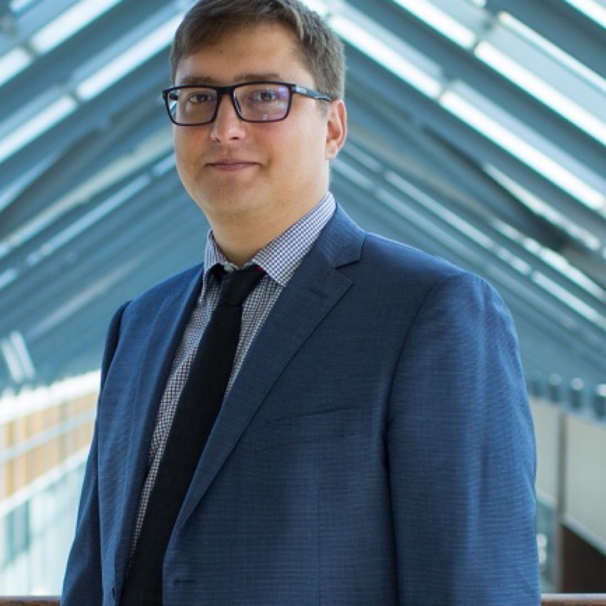 Руслан Калашников | Сетка — социальная сеть от hh.ru