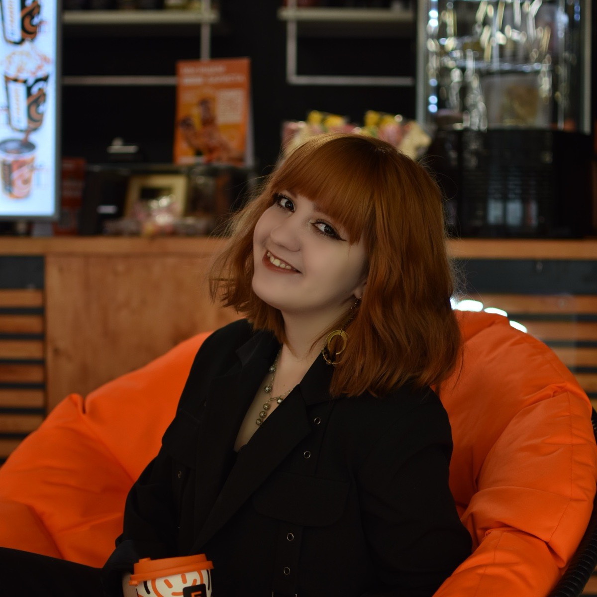 Диана Камойликова | Сетка — социальная сеть от hh.ru