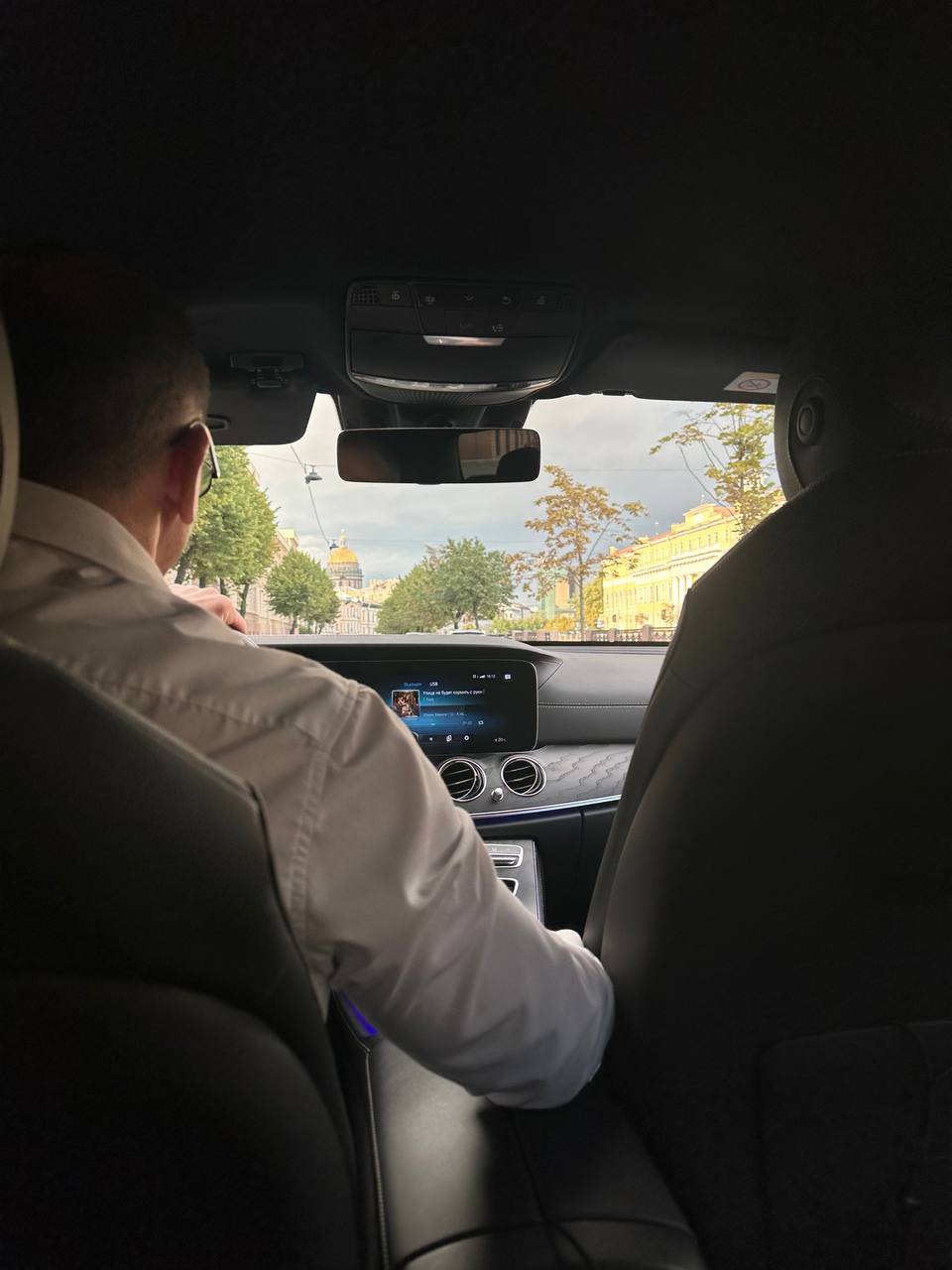 Банкротство. Закрытие. Кредиты на 2, 5 🍋
Уверен звучит это все вызывающие, можно подумать это очередной клик бейт, но нет.
Садись мой дорогой/ая поудобнее.
Начну с банального предисловия | Сетка — социальная сеть от hh.ru