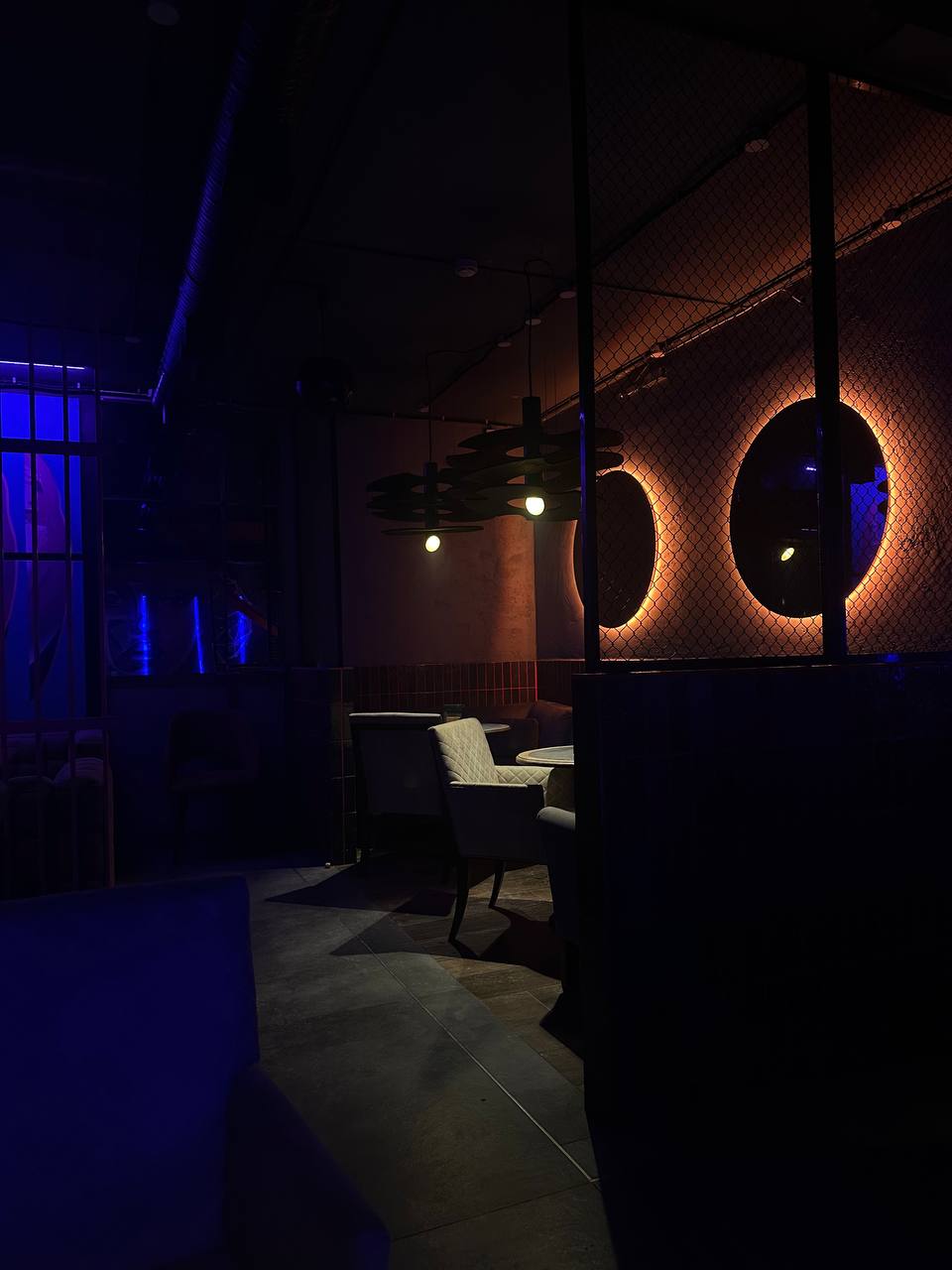 Банкротство. Закрытие. Кредиты на 2, 5 🍋
Уверен звучит это все вызывающие, можно подумать это очередной клик бейт, но нет.
Садись мой дорогой/ая поудобнее.
Начну с банального предисловия | Сетка — социальная сеть от hh.ru