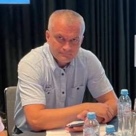 Денис Бондарев