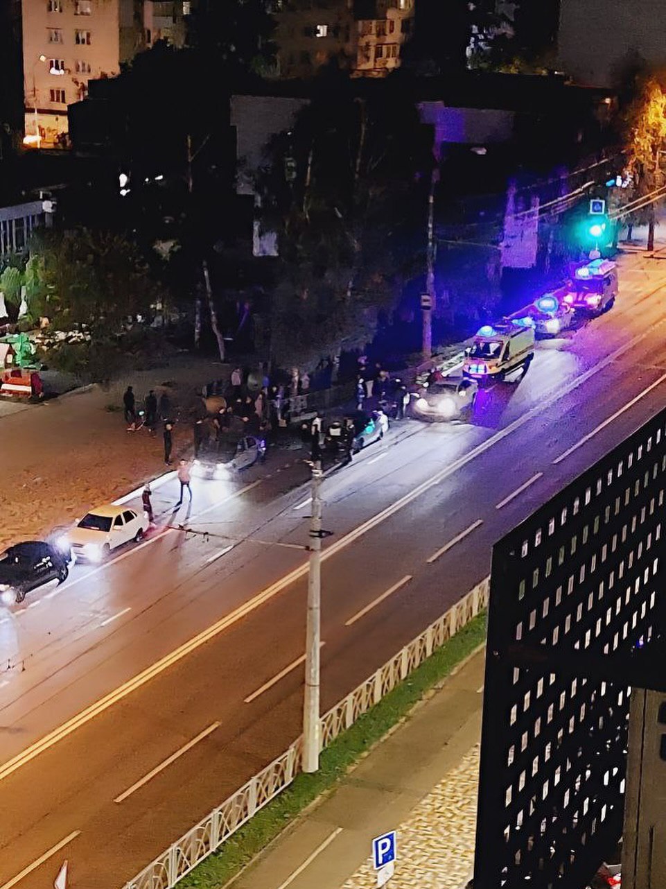⚡️Cбили девушку в районе ЖК Салют на 50 лет ВЛКСМ
Подробности ДТП выложили в наш канал MAX: https://max.ru/stavropolyevibe | Сетка — социальная сеть от hh.ru