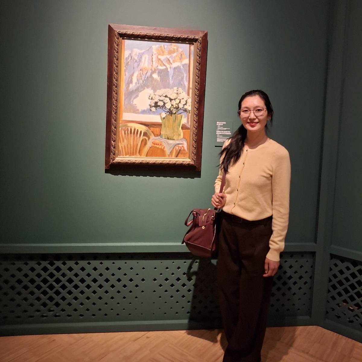 Olya Erdnieva | Сетка — социальная сеть от hh.ru